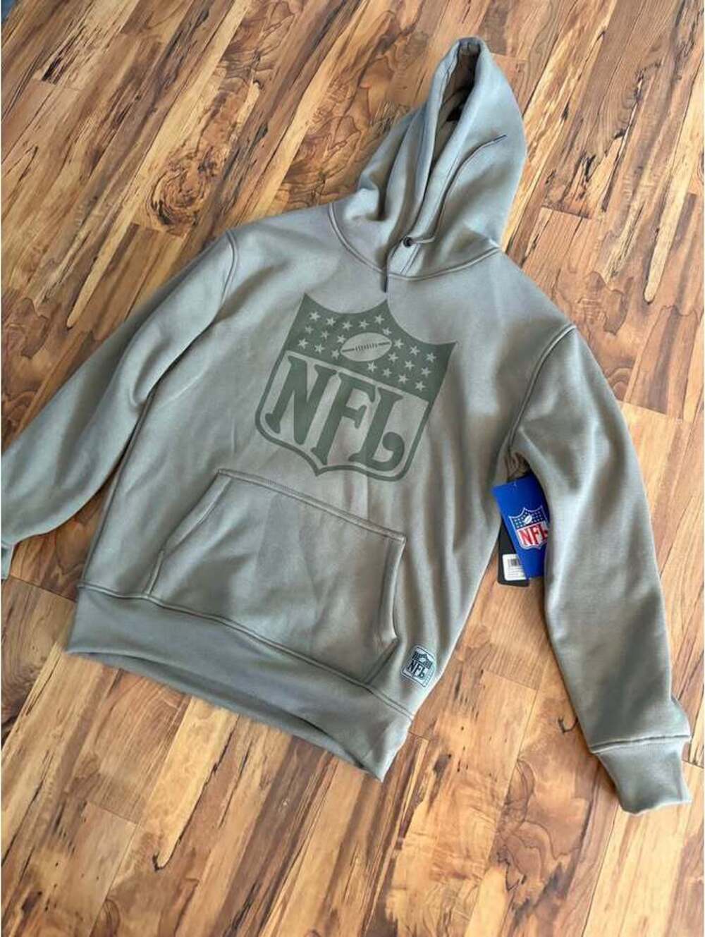 NFL Hoodie New with tags S